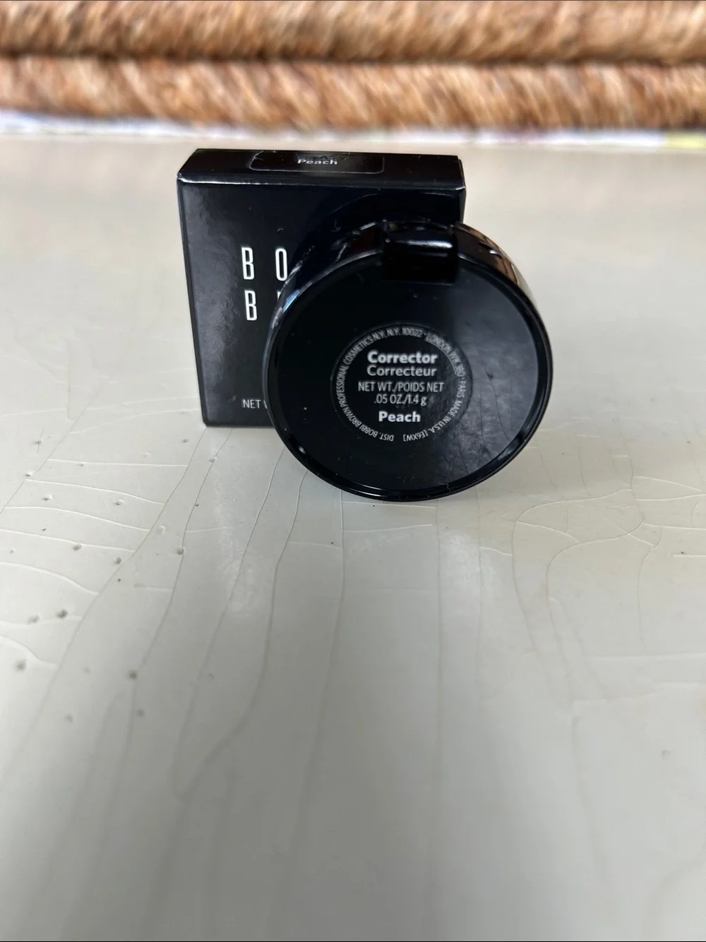 New Bobbi Brown Corrector Peach 0.05 OZ
